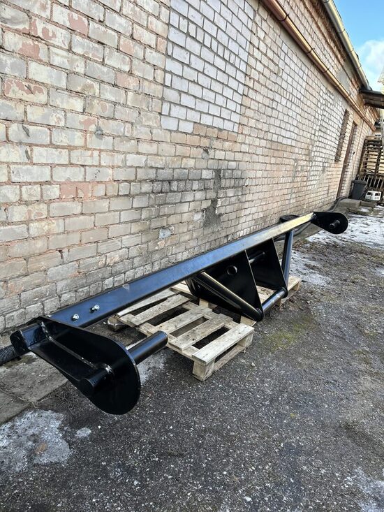 Enerģētiskās koksnes papīra turētājs